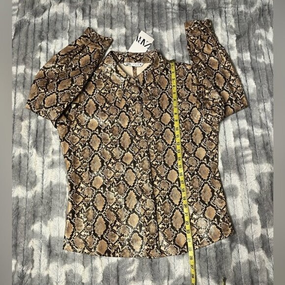 Zara Faux Leather Snake Print Shirt Size Large - Picture 7 of 11